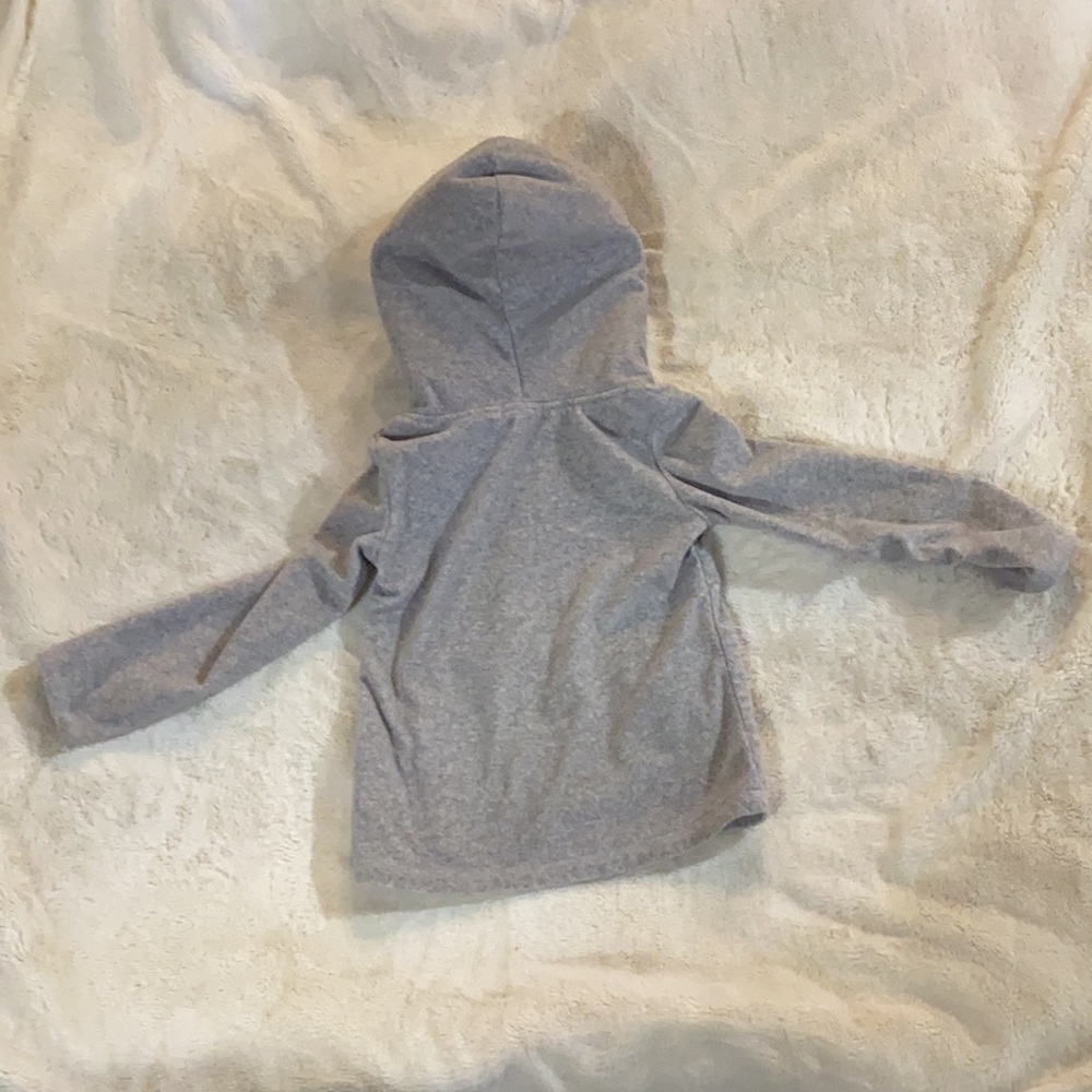 Carter’s pullover - Picture 8 of 12